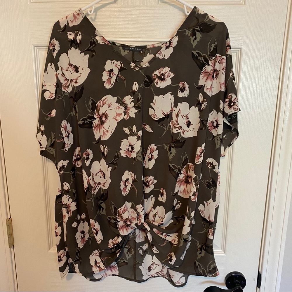 West Kei floral knot top